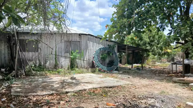 Delincuentes intentan meterse a casa de madrugada y son sorprendidos