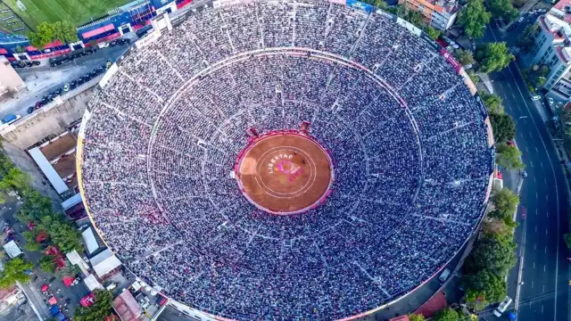 Jueza ordena suspender las corridas de toros en la Plaza México