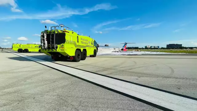 Tres heridos en avión que se incendió al aterrizar en aeropuerto de Miami