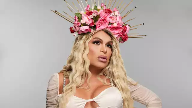 Salma Hayek, Verónica Castro, Cinthia Klitbo, Itati Cantoral, Daniela Castro y Victoria Rufo han sido reinas en Campeche