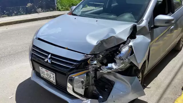 El conductor conducía a exceso de velocidad cuando chocó
