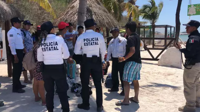 Bañistas denunciaron que los jóvenes tenían drogas y un arma blanca