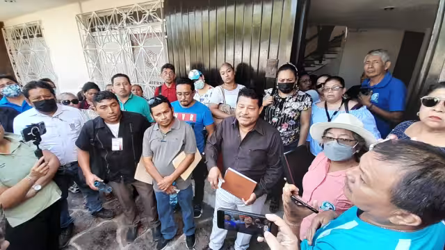 El líder sindical señala que se hacen cambios sin notificar al sindicato