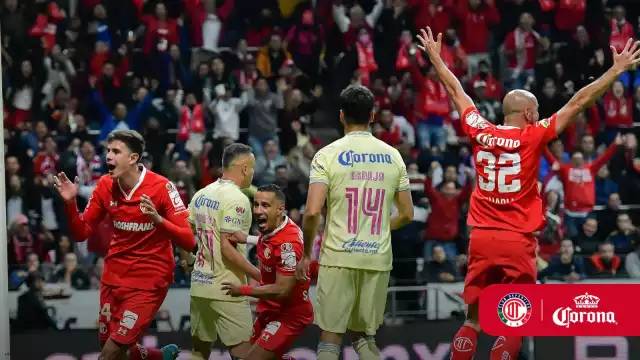 Toluca derrota al América en el Nemesio Diez
