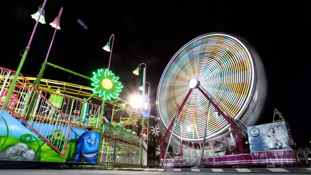 Como medida sanitaria no habrá venta de alimentos al interior de la verbena navideña y se pide a los capitalinos usar cubrebocas.