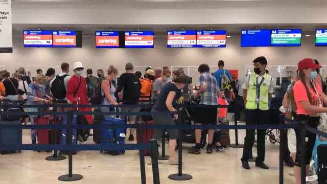 Este día solo se registró la suspensión del vuelo de las 12:35 horas de la aerolínea Delta, a New York.