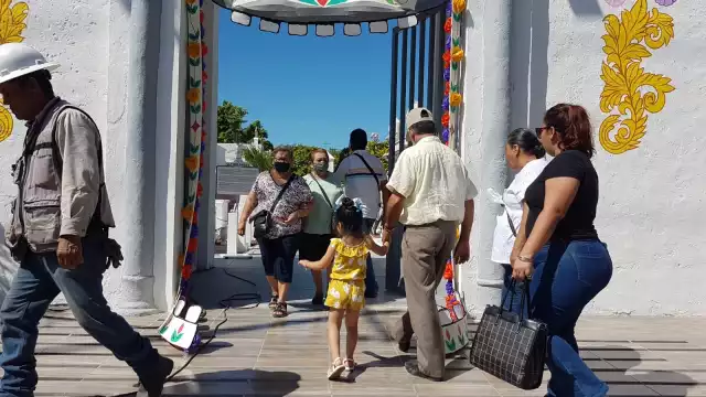 Hay gran afluencia de personas este martes