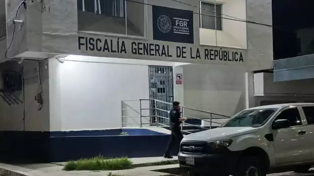 Los detenidos fueron puestos a disposición de la FGR.