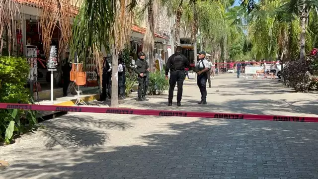 La pareja fue baleada en la Quinta Avenida