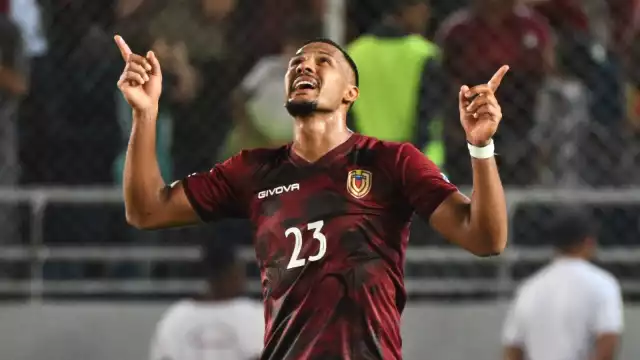 Acusan presunto secuestro de Selección de Futbol de Venezuela en Perú