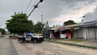 Sujetos le disparan a una mujer de 67 años dentro del mercado Chetumalito en Cancún