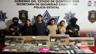 Durante un operativo, las autoridades notaron las actividades sospechosas de los cuatro detenidos