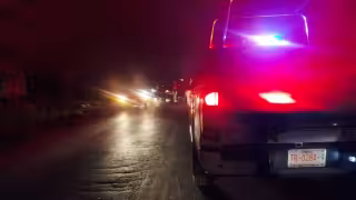 Fatal accidente en carretera Gas Auto de Cancún: Conductores chocan de frente y uno pierde la vida   