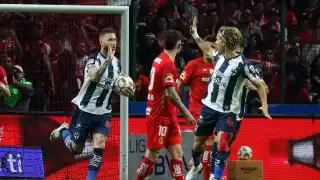 Ramos desde el manchón penal anotando