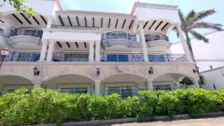 Hoteles en el centro de Playa del Carmen registran 50% de hospedaje