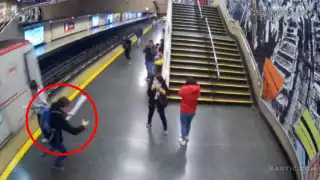 Hombre salta a las vías del Metro de Santiago, Chile