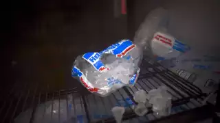 En diversas tiendas y autoservicios no hay bolsas de hielo o garrafones de agua