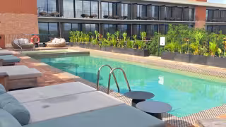 Hoteles en Tulum bajan tarifas hasta 80% por temporada baja: habitaciones caen de 5 mil a 800 pesos