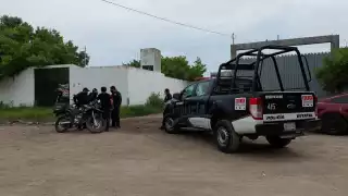 Vecinos alertaron sobre lo sucedido a las autoridades, pero los hombres se habían ido en una motocicleta
