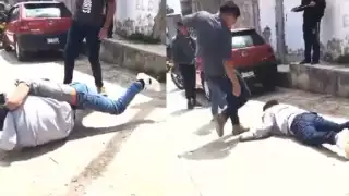 En Chiapas, alumnos de secundaria golpean a su compañero y lo mandan al hospital