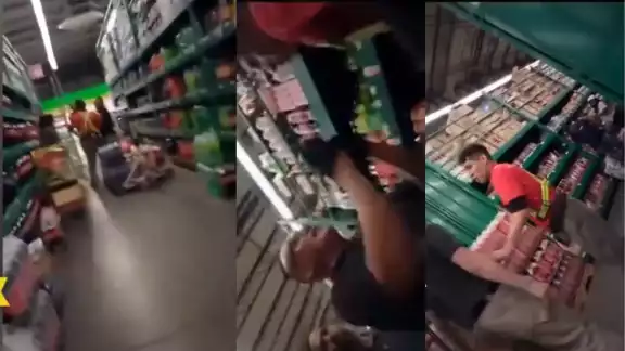 Promotores de Coca Cola y Pepsi protagonizan fuerte pelea Promotores de Coca Cola y Pepsi protagonizan fuerte pelea