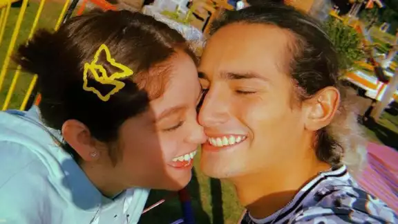 Emilio Osorio confiesa que anda con Karol Sevilla Emilio Osorio confiesa que anda con Karol Sevilla