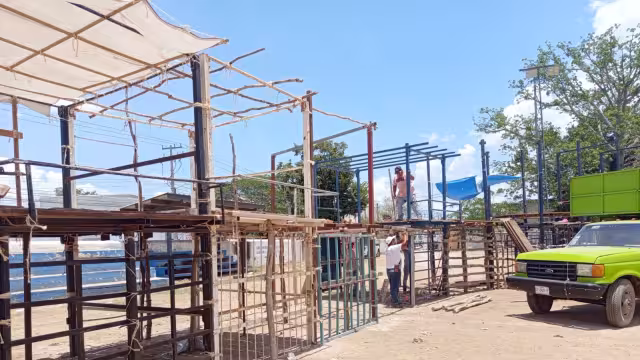 Fiesta de San Isidro en Kanasín arranca entre tradición, rodeo y duelo de ganaderías