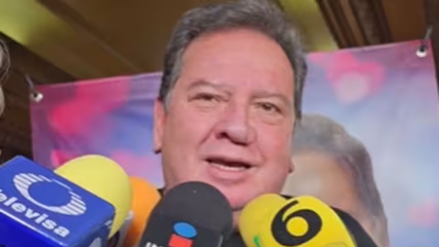 Fans muestran preocupación por la nariz de Coque Muñiz