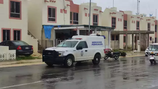 Tras el reporte, se presentaron elementos de Seguridad Pública para confirmar que el ahora occiso se colgó con una soga