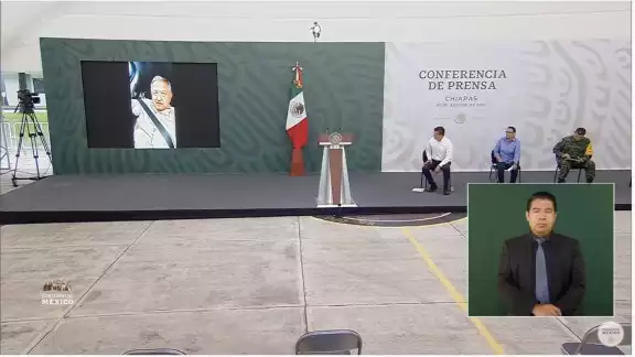 AMLO asegura que no será rehén de nadie tras no poder entrar a la mañanera en Chiapas AMLO asegura que no será rehén de nadie tras no poder entrar a la mañanera en Chiapas