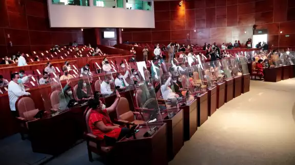 El Congreso de Oaxaca votó a favor de ofrecer interrupción del embarazo de manera gratuita en instituciones públicas El Congreso de Oaxaca votó a favor de ofrecer interrupción del embarazo de manera gratuita en instituciones públicas