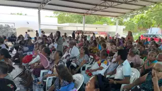 Más de 200 abuelitos celebran el Día del Adulto Mayor en Cancún