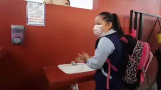 Este es un procedimiento válido y que padres de familia, si así lo desean, pueden llevarlo a cabo a través de un juicio de amparo indirecto