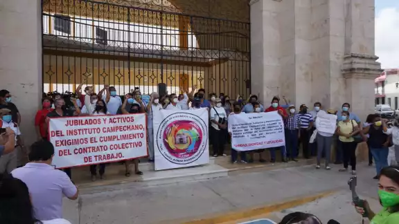 Hasta el momento los trabajadores no han tenido respuesta ante su petición del incremento salarial Hasta el momento los trabajadores no han tenido respuesta ante su petición del incremento salarial