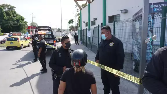 De acuerdo con las autoridades estatales y municipales, las secretarías de Seguridad de Yucatán y Campeche investigan de manera conjunta el caso De acuerdo con las autoridades estatales y municipales, las secretarías de Seguridad de Yucatán y Campeche investigan de manera conjunta el caso