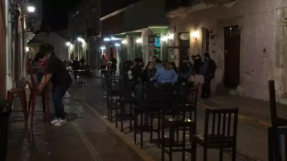 En la Península de Yucatán hay registro de 375 casos, 277 en hombres y 98 en mujeres. En la Península de Yucatán hay registro de 375 casos, 277 en hombres y 98 en mujeres.