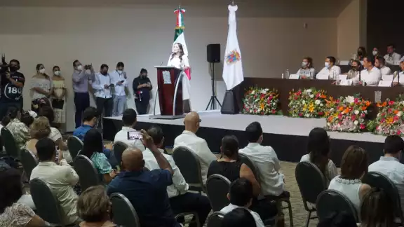 En este evento estuvo presente el coordinador de Senadores de MC, Dante Delgado En este evento estuvo presente el coordinador de Senadores de MC, Dante Delgado