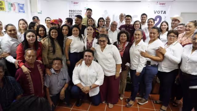 Se busca garantizar derechos político-electorales de grupos prioritarios.