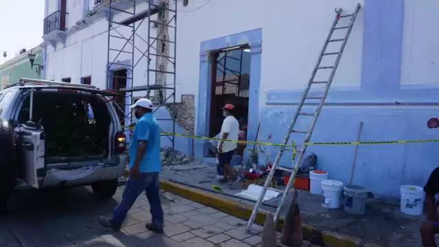 El 10% de las viviendas están a punto de colapsar, lo que representa un peligro para los transeúntes