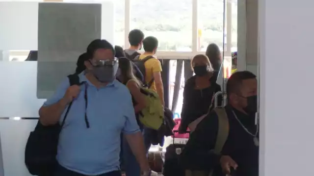 Algunos de los viajeros indicaron a Por Esto! que visitarán la comunidad de Pomuch este Día de Muertos