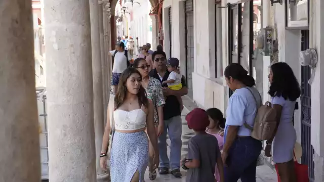 Laboran sin prestaciones de ley 96.3% de cada 100 trabajadoras del hogar de Campeche, revela reporte del Inegi