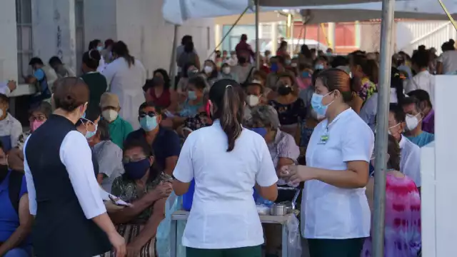 Campeche necesita 742 mil 690 habitantes vacunados para cortar el riesgo de contagios