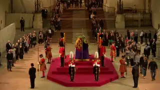 El ataúd de la Reina Isabel II permanecerá expuesto al público hasta el 19 de septiembre, fecha en el que se realizará su funeral de Estado