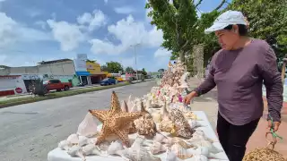 Artesanos de Champotón confían en repunte de ventas por vacaciones de verano