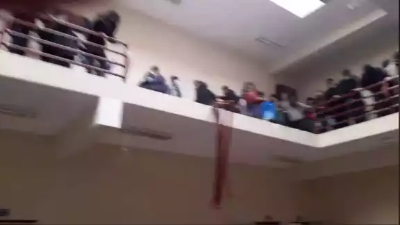Las imágenes del accidente han comenzado a circular de manera viral en redes sociales. Las imágenes del accidente han comenzado a circular de manera viral en redes sociales.