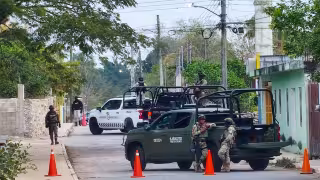 Se registra fuerte operativo federal y estatal por presunto narcomenudeo en Tizimín