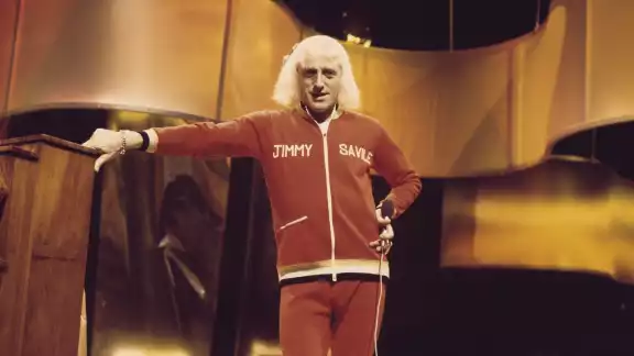 Jimmy Savile fue muy querido en Reino Unido y respetado por su programa de televisión Jimmy Savile fue muy querido en Reino Unido y respetado por su programa de televisión