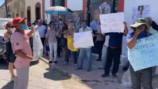 Los inconformes consideran que la senadora representa más de lo mismo