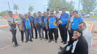 Taxis de Flex Shuttle se van del aeropuerto de Mérida; argumentan baja rentabilidad