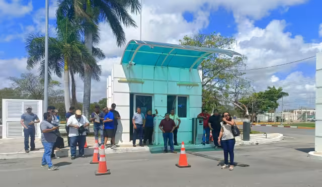 Flex Shuttle prometió liquidar conforme a la ley, pero empleados aseguran que las cifras no cuadran